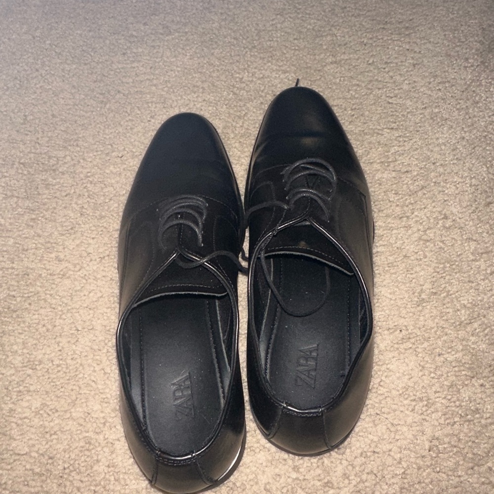 Zara Dress Shoes